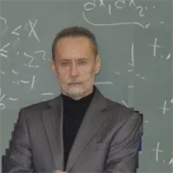 Репетитор по математике  Гапонов Андрей Иванович - фотография