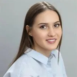 Репетитор для подготовки к школе Петренко Дарья Николаевна - фотография