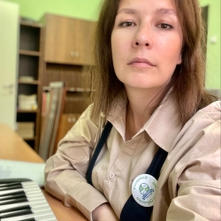 Репетитор по музыке Комарова Виктория Сергеевна - фотография