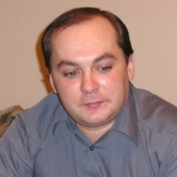Репетитор по химии Кузьмин Владимир Александрович - фотография