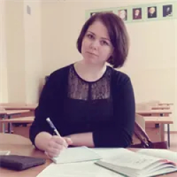 Репетитор по географии Яшнева Елена Александровна - фотография