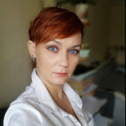 Репетитор по обществознанию Ларионова Антонина Сергеевна - фотография
