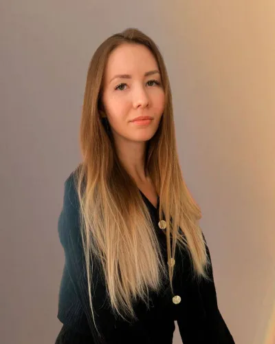 Ломовцева Кристина