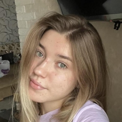 Фотография репетитора Кривоногова Алена Михайловна