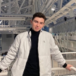 Фотография репетитора Мякишев Артем Андреевич