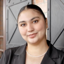 Фотография репетитора Джаборова Гульноза Махтумкуловна