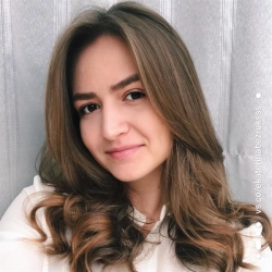 Фотография репетитора Дьяконенко Екатерина Сергеевна