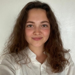 Фотография репетитора Мукминова Инзиля Насимовна