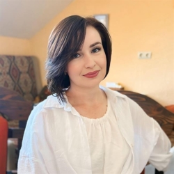 Фотография репетитора Аввясова Линара Мидехатовна