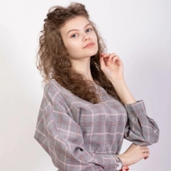 Фотография репетитора Ковардакова Полина Андреевна