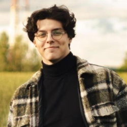 Фотография репетитора Кравцов Егор Ильич