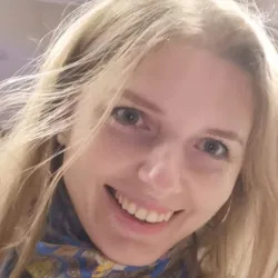 Фотография репетитора Омелько Яна Николаевна