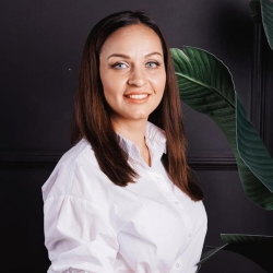 Фотография репетитора Балбуцкая Анна Николаевна