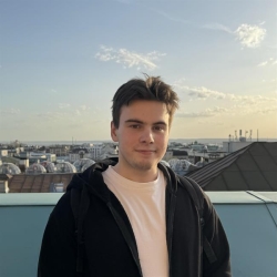 Фотография репетитора Попов Артур Михайлович