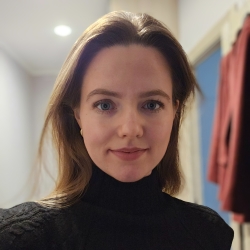 Фотография репетитора Снегирева Екатерина Александровна