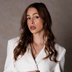 Фотография репетитора Божескул Олеся Юрьевна