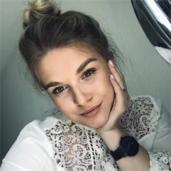 Фотография репетитора Ленкова Кристина Евгеньевна