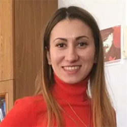 Фотография репетитора Бергалиева Наталья Олеговна