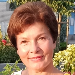 Фотография репетитора Немет Людмила Евгеньевна