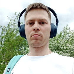 Фотография репетитора Комаров Антон Александрович