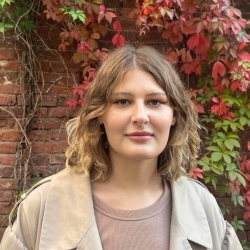 Фотография репетитора Пчелина Полина Сергеевна