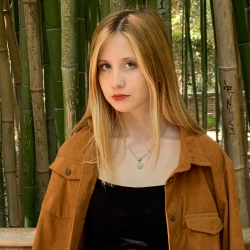 Фотография репетитора Шумицкая Яна Витальевна