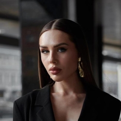 Фотография репетитора Пелевина Алина Дмитриевна