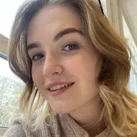 Фотография репетитора Савинова Ангелина Олеговна