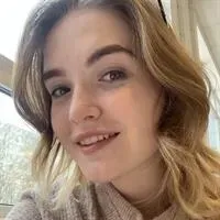 Фотография репетитора Савинова Ангелина Олеговна