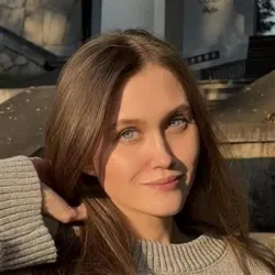 Фотография репетитора Иванюк Екатерина Дмитриевна