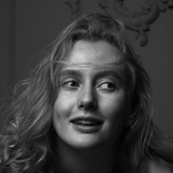 Фотография репетитора Снегова Валерия Эдуардовна