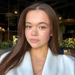 Фотография репетитора Андреева Арина Андревна