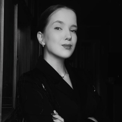 Фотография репетитора Денежко Арина Сергеевна