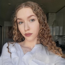 Фотография репетитора Удачнова Кристина Алексеевна