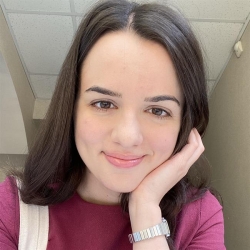 Фотография репетитора Айрапетян Алина Эдуардовна