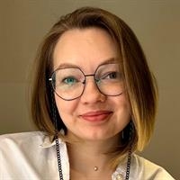 Фотография репетитора Дегтеренко Александра Викторовна