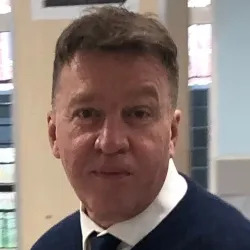 Фотография репетитора Азизбаев Равиль Тагирович