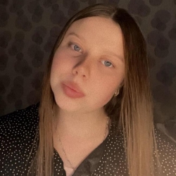 Фотография репетитора Матвиенко Кристина Кирилловна