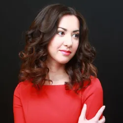 Фотография репетитора Юнусова Лилия Владиславовна