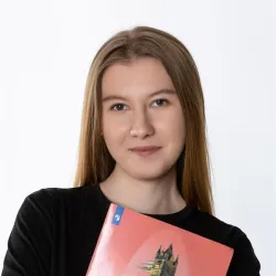 Фотография репетитора Шмидт Александра Андреевна