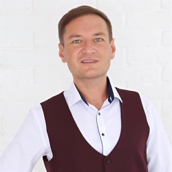 Фотография репетитора Зиновьев Николай Андреевич