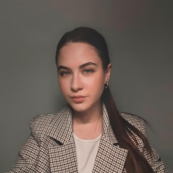 Фотография репетитора Тонконог Виктория Алексеевна