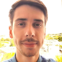 Фотография репетитора Страхов Алексей Сергеевич