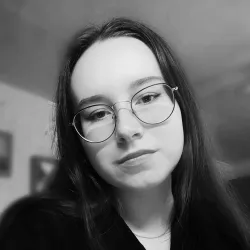 Фотография репетитора Иванова Яна Дмитриевна