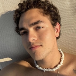 Фотография репетитора Мантилья Рейес Сезар Хенаро 