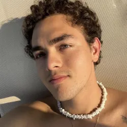 Фотография репетитора Мантилья Рейес Сезар Хенаро 