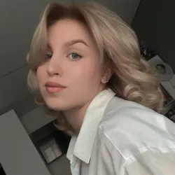 Фотография репетитора Дрожжина Кристина Алексеевна