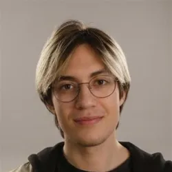 Фотография репетитора Эльбонов Эрнест Рустамович