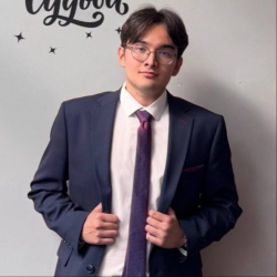 Фотография репетитора Ищейкин Кирилл Алексеевич