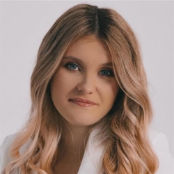 Фотография репетитора Толстова Валерия Эдуардовна